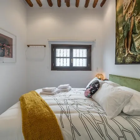 tuGuest Puerta del Dauro Apartment-3